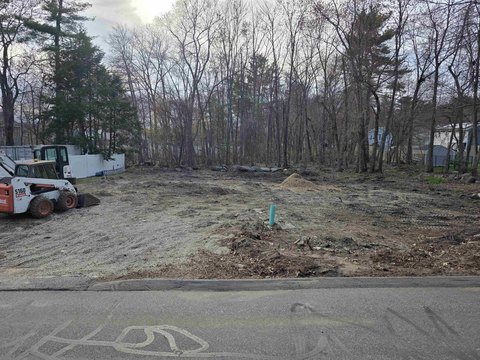 Residential Lot in Salem, NH