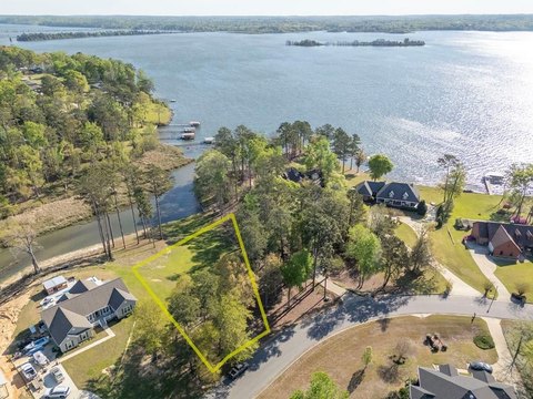 Waterfront Lot on Lake Eufaula