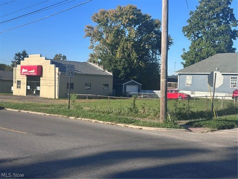 C-1 Flex Commercial Building