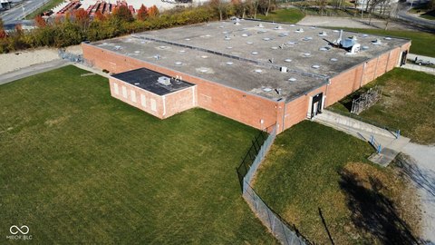 Industrial Manufacturing Facility with Office