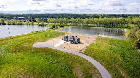 LAND - Zeeland, MI