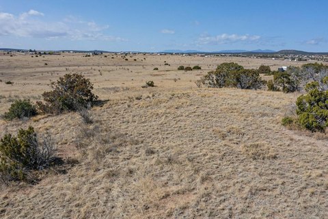 LAND - Moriarty, NM