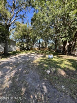 Residential Lot in Jacksonville, FL