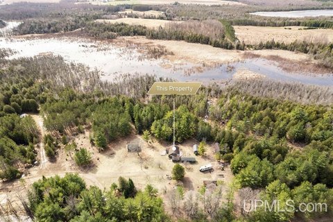 Stephenson Hunting Land with Home