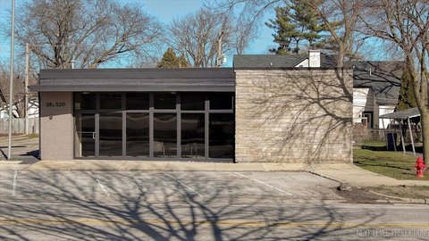 Renovated Commercial Building in Warrenville