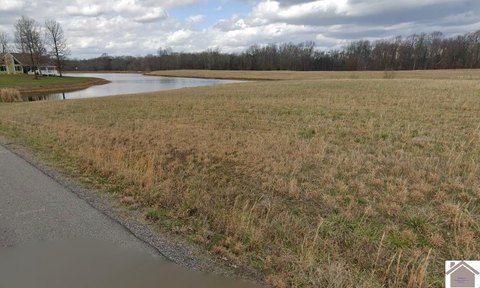 LAND - Benton, KY