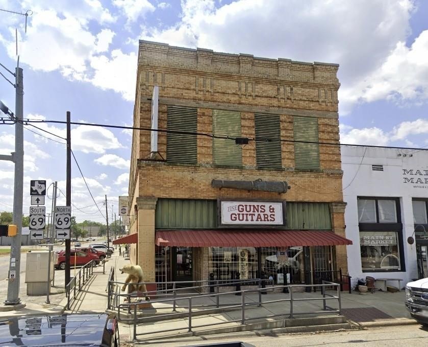 Prime Corner Retail in Lindale