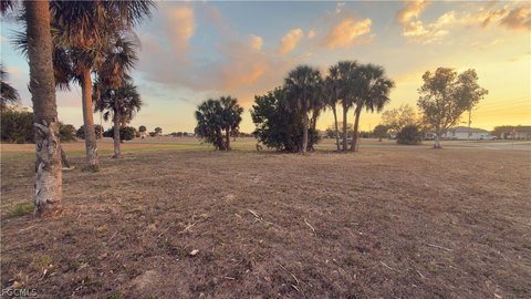 Buildable Lot Near Burnt Store