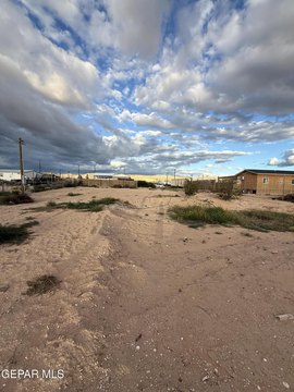 Land, El Paso, TX