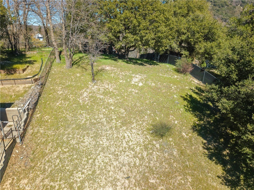 Residential Lot in Mountain Community