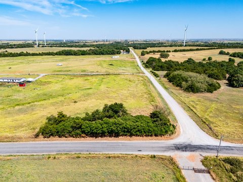 Land, Minco, OK