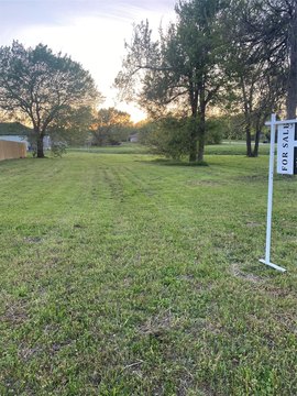 Residential Lot in North Greenville