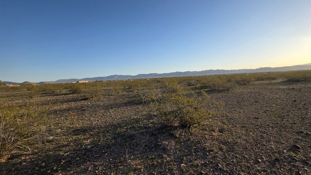 Land in Golden Valley, AZ