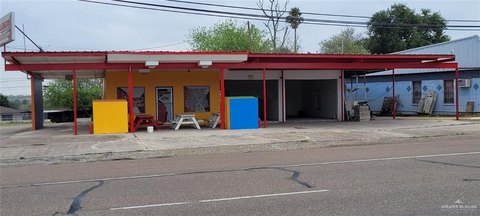 Roma Commercial Property on US