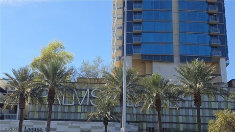 Las Vegas High-Rise Studio