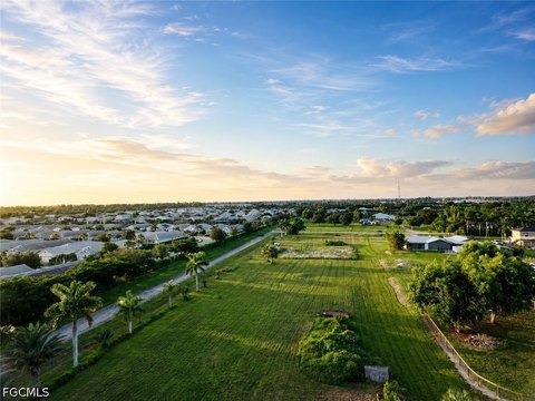 Land, Cape Coral, FL