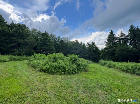 Lots and Land For Sale, Montville, CT