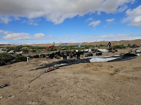 40 Acres Near Adelanto Airport