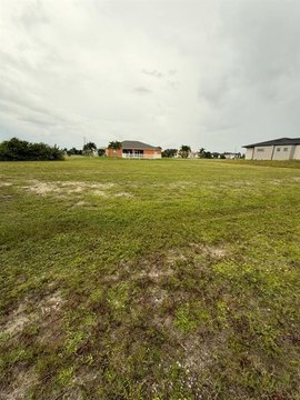 Land, CAPE CORAL, FL