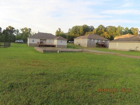 LAND - Jackson, TN