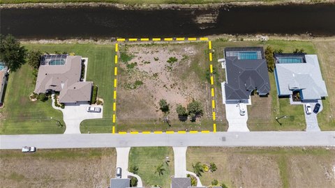 Rotonda West Double Canal Lot