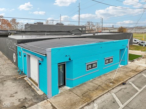 MU2 Zoned Corner Retail Building