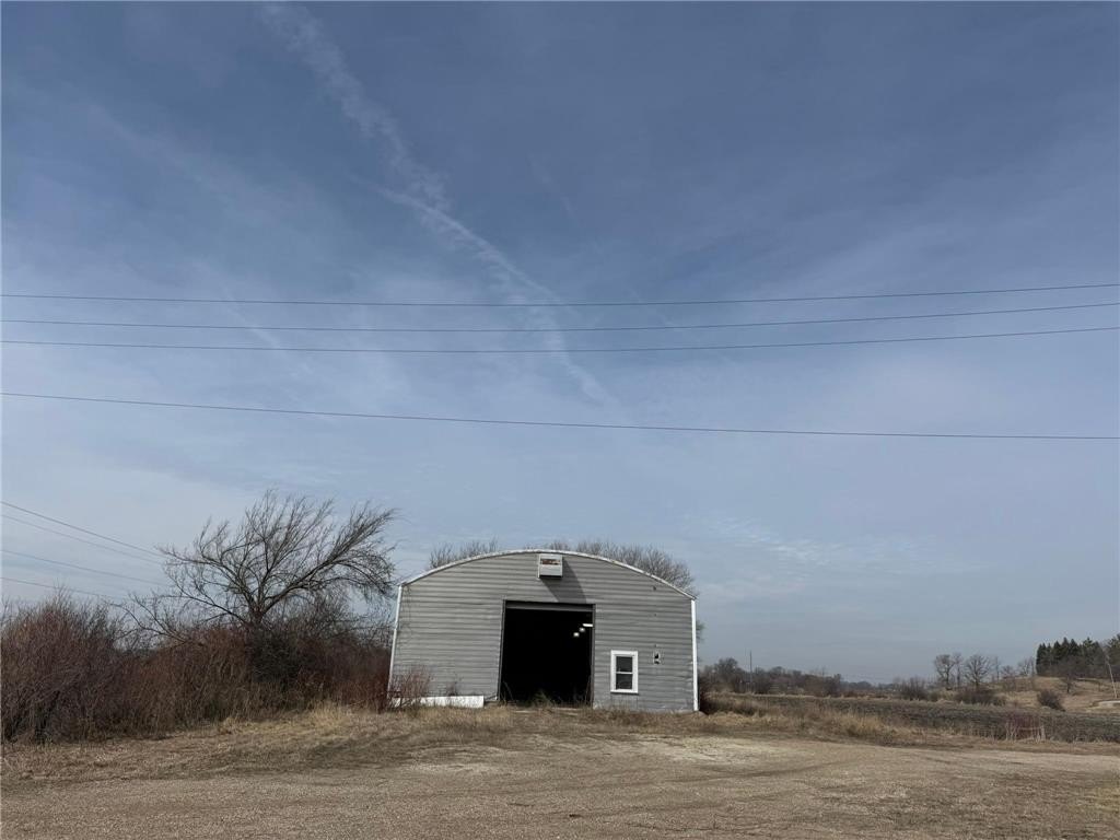 Acreage with Insulated Machine Shed