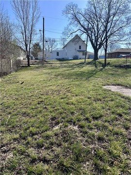 Residential Land Near Downtown Eudora