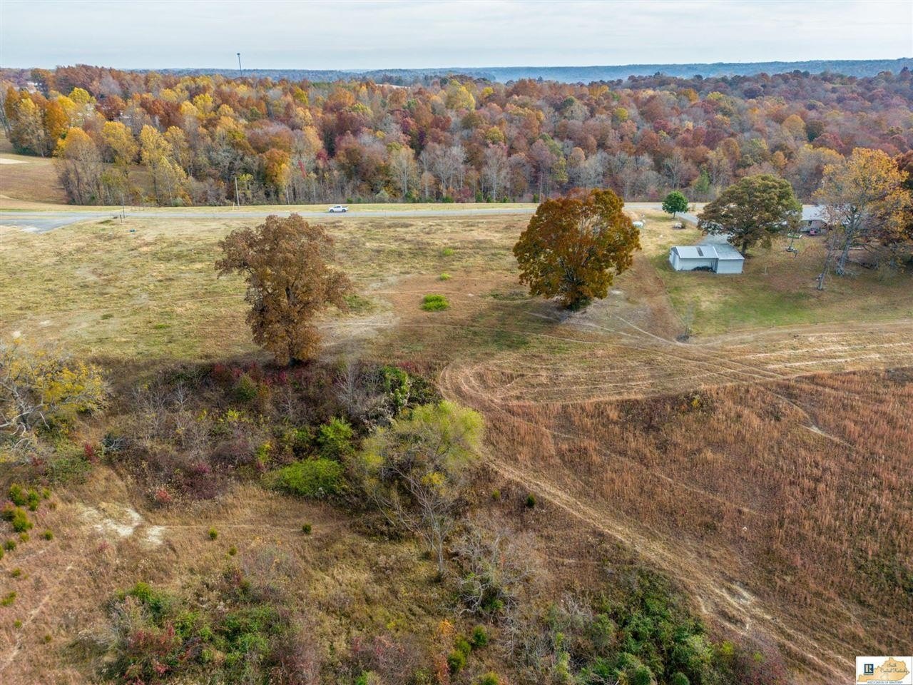 Land with Seasonal Lakeview