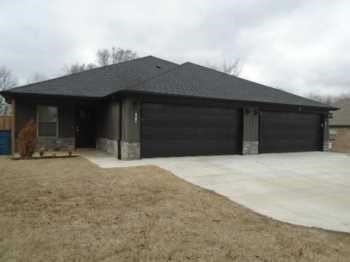 Gentry Duplex: Investment Opportunity