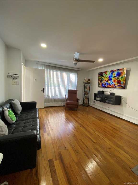 Picture 12