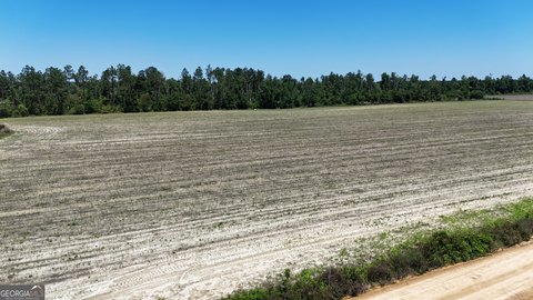 Income-Producing Farmland Tract