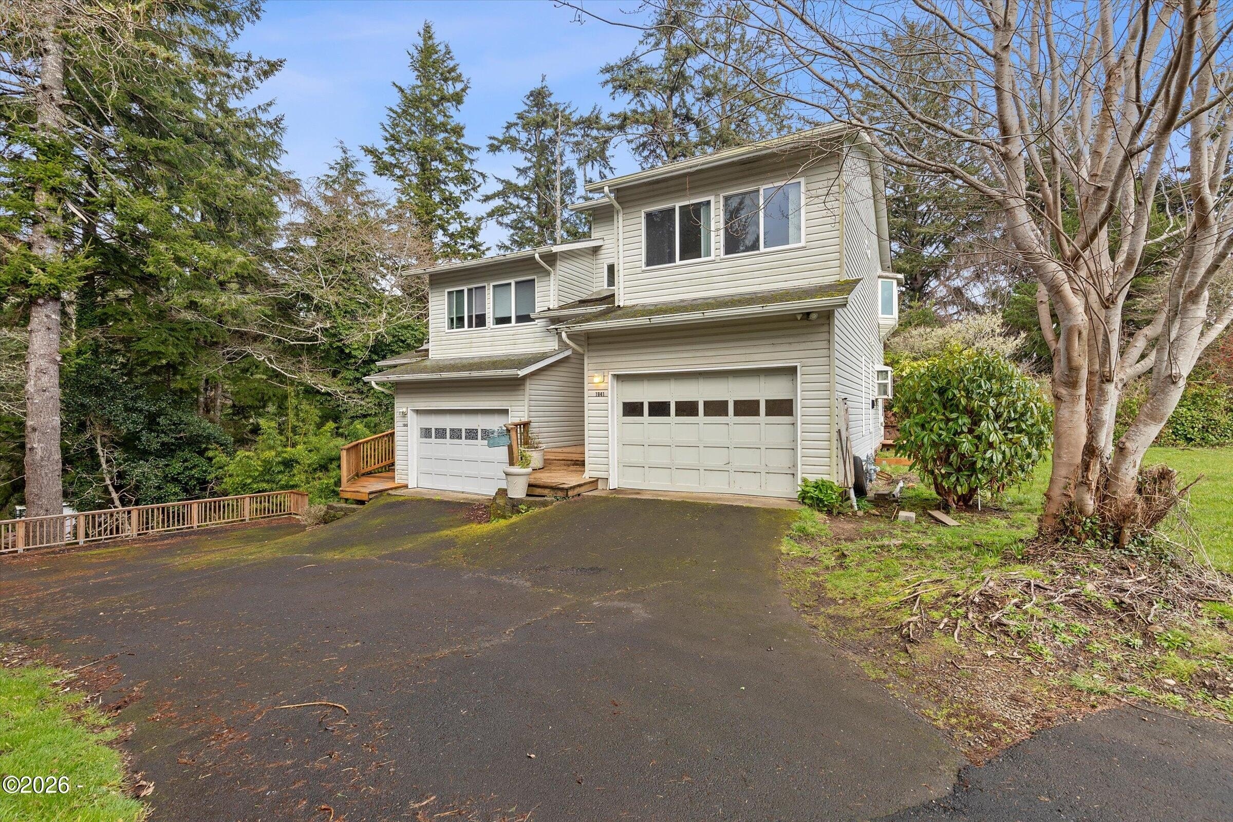 Lincoln City Duplex Opportunity