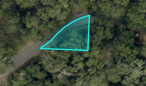 Vacant Lot in Milton, FL