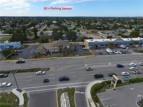 Retail Space in Cape Coral