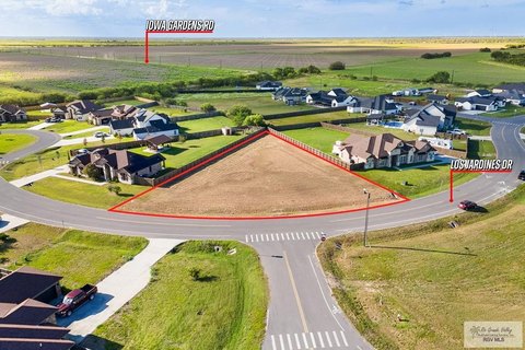 Residential Lot in Growing Community