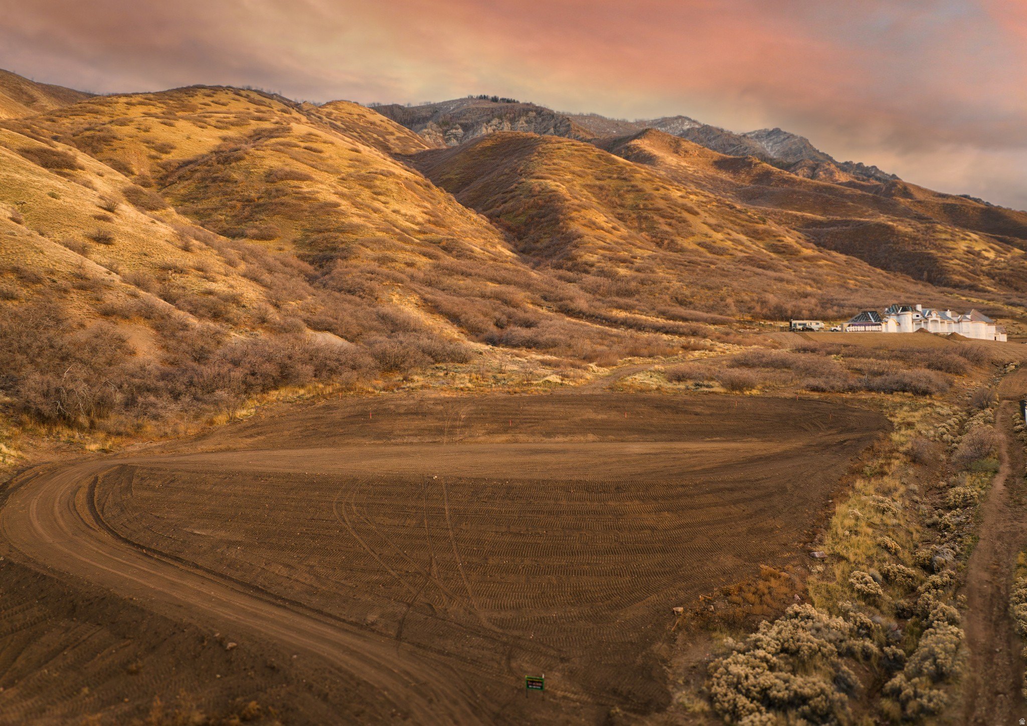 Santaquin Land Backing Forest Service