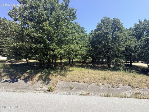 LAND - Loma Linda, MO