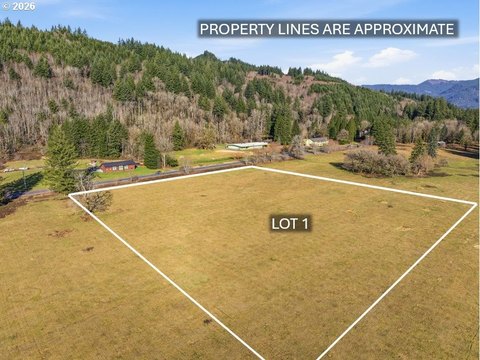 Land, Ariel, WA