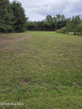 Residential Lot in Waterfront Community