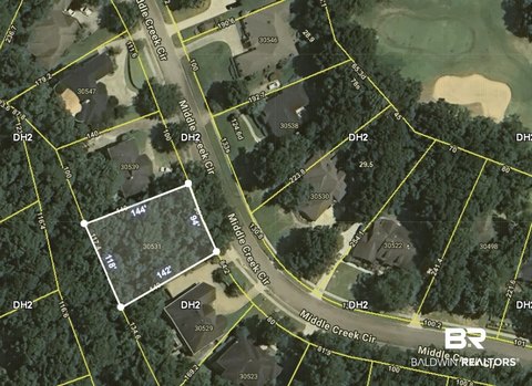 Residential Lot in Golf Community
