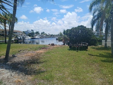 Land, NEW PORT RICHEY, FL