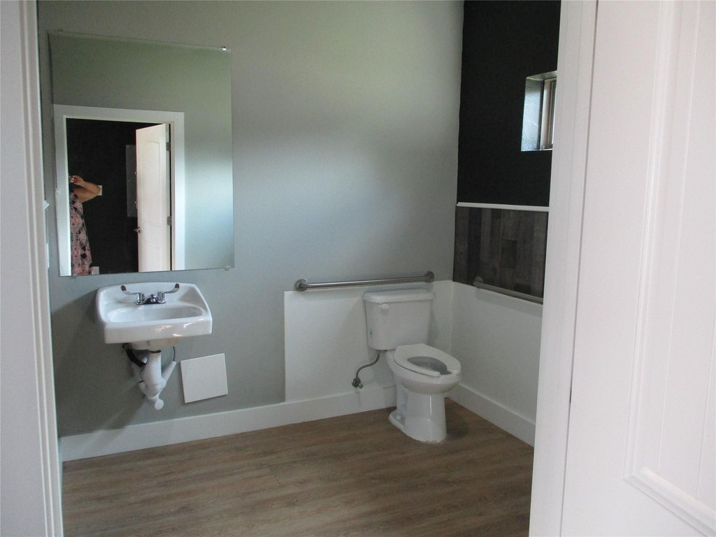 Picture 8