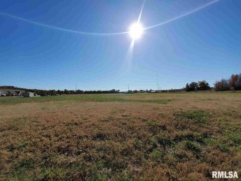 Commercial Land in Harrisburg, IL
