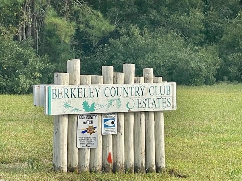 Waterfront Land in Moncks Corner