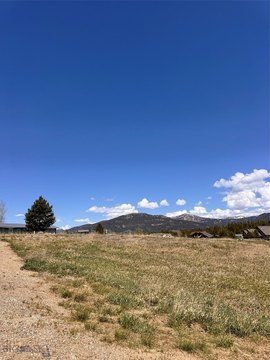 Recreational Land Near Yellowstone Park