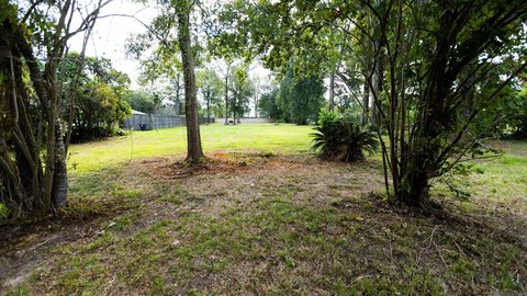 Land, Baton Rouge, LA
