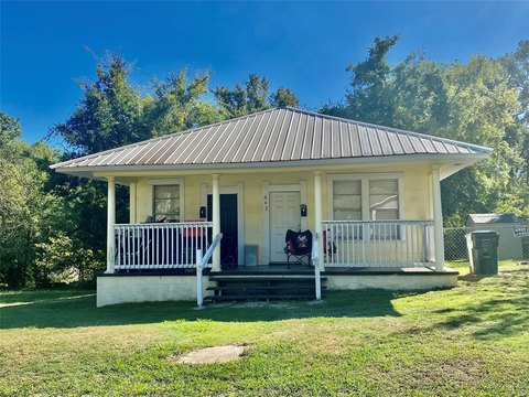 Duplex with Two Separate Entrances