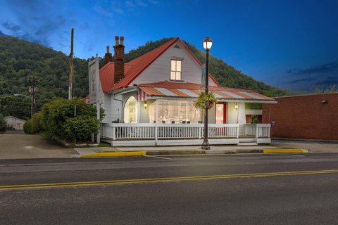 Downtown Morehead Commercial Property with Parking