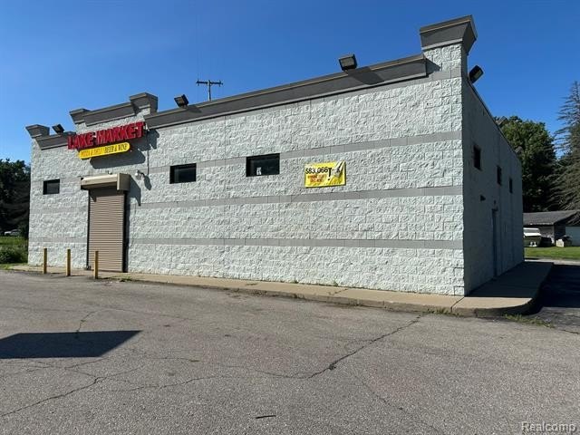 Clio Convenience Store on 1.14 Acres